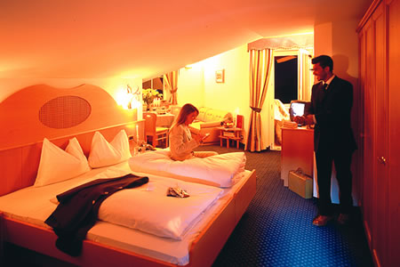 Tower Jr. Suite